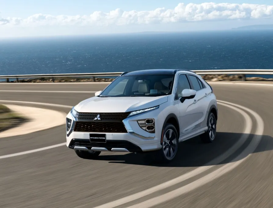 car-city-cayman-mitsubishi-eclipse-cross-7