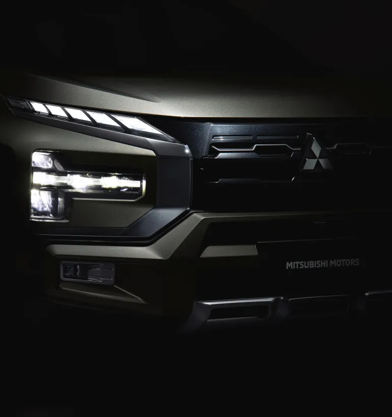 25MY_XS_RHD_FT_LED_Hedlight_proxy_Mitsubishi